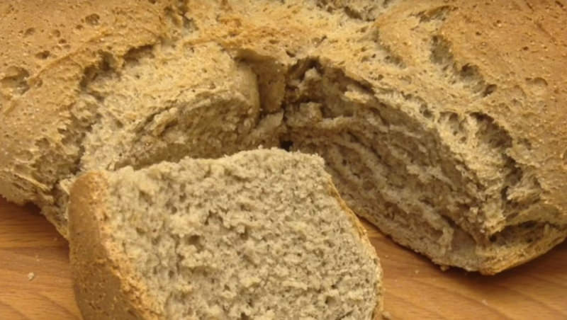 Рецепт хлеба на манке. Хлеб бездрожжевой амарантовый. Хлеб с амарантовой мукой. Хлеб из муки щирица. Выпечка из амарантовой муки.